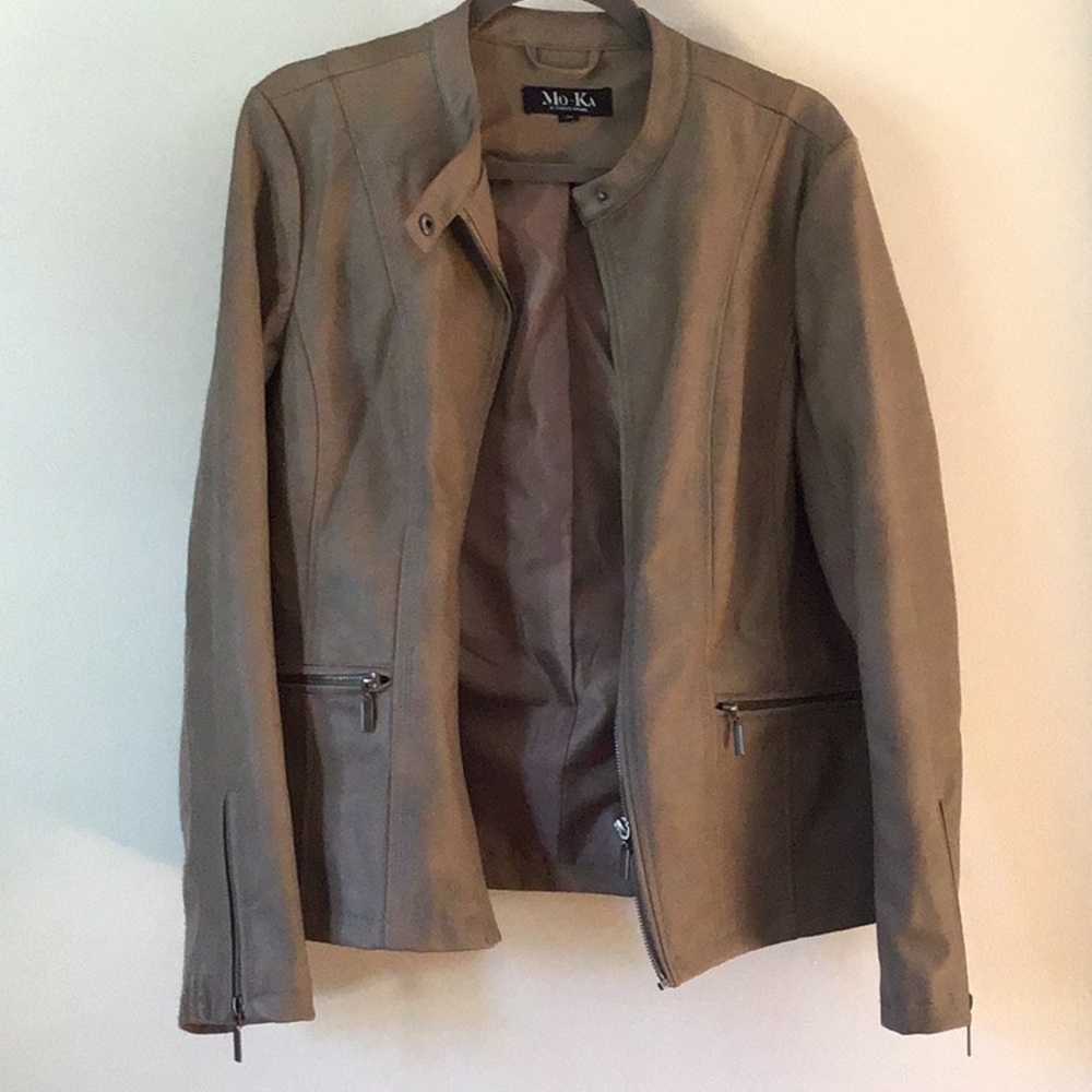WomensTaupe colored lined jacket